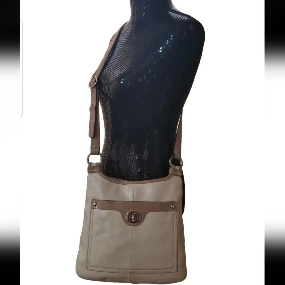 Coach Penelope F16533 Crossbody Bag Ivory Leather/Tan Snakeskin Embossed Trim